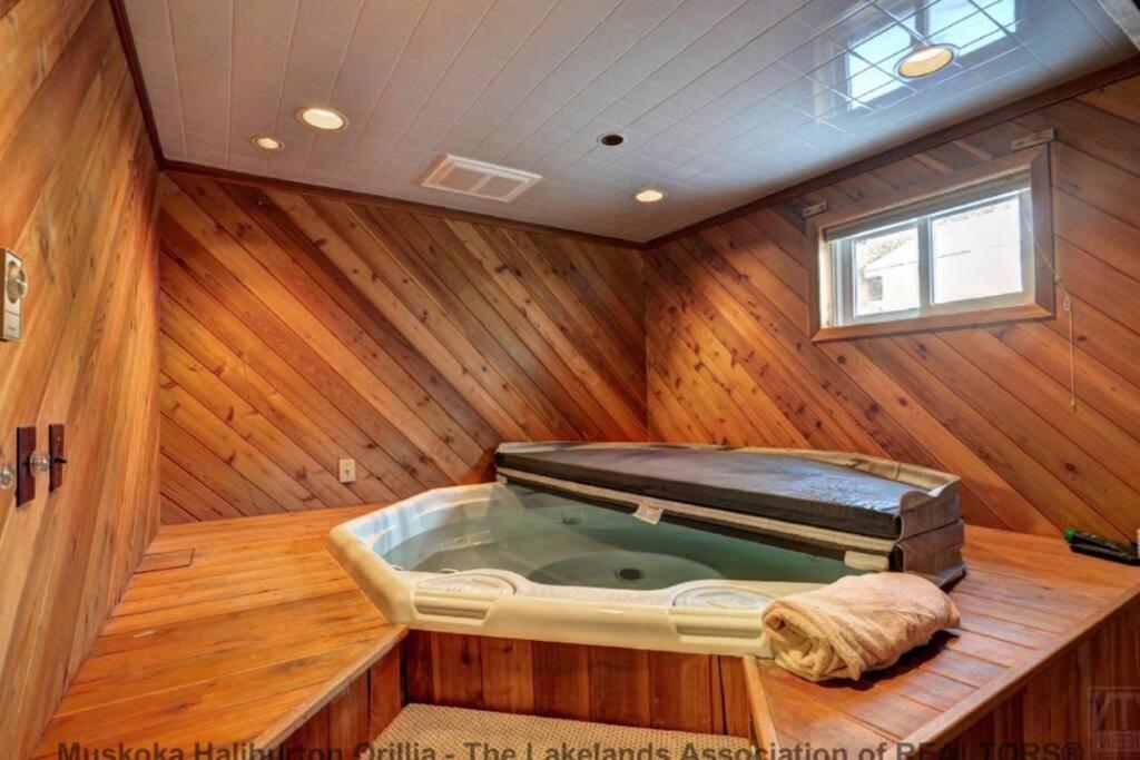 Waterfront In Muskoka * Severn