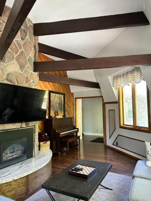 Waterfront In Muskoka Holiday home Severn