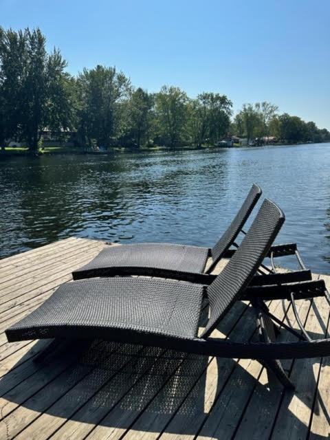 Waterfront In Muskoka * Severn